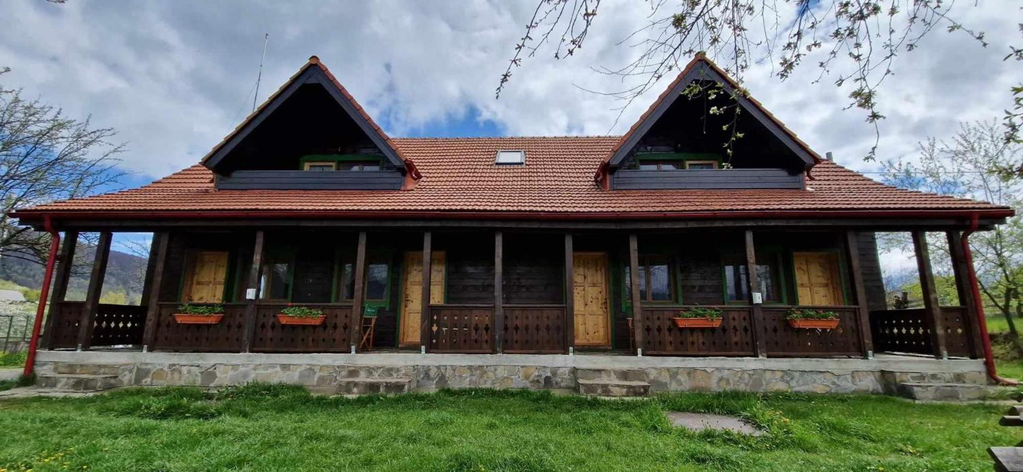 Lodge Alpine Escape